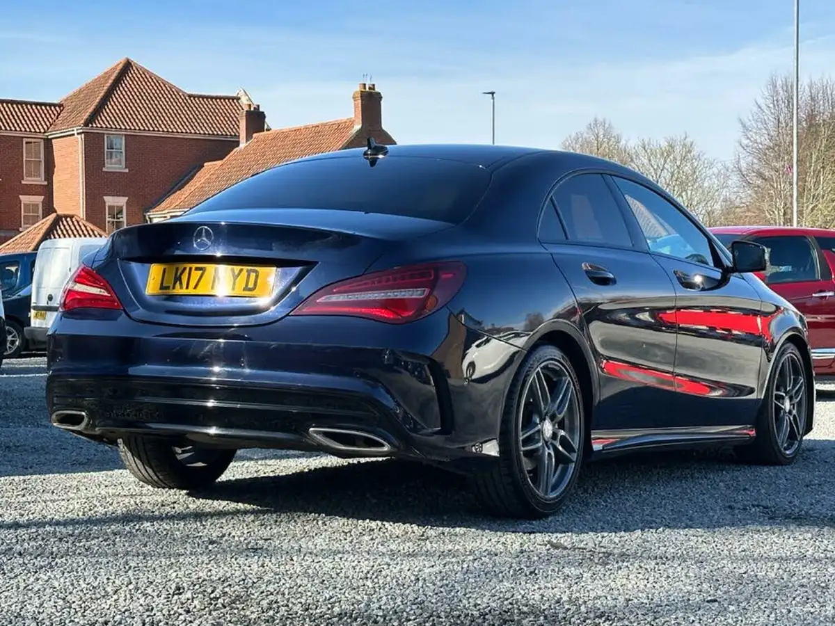 2017-mercedes-benz-cla-21d-cla-220-amg-line-coupe-4d-big-4