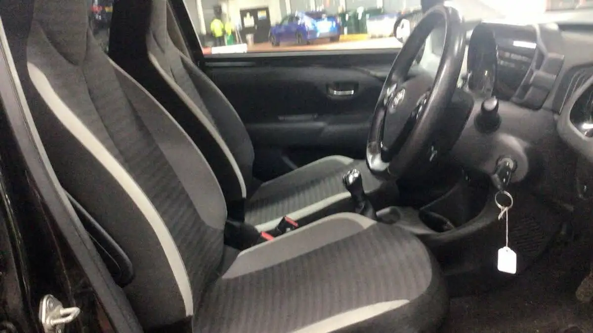 2018-toyota-aygo-10-vvt-i-x-plore-big-6