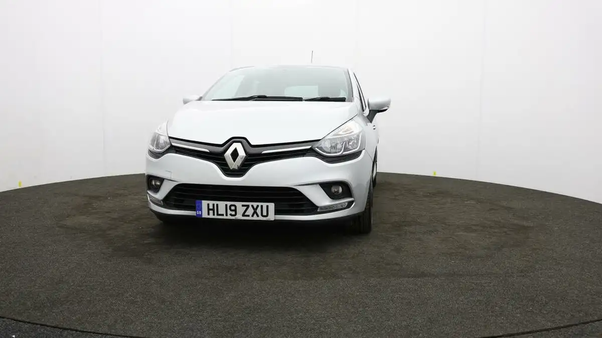 2019-renault-clio-15dci-iconic-90ps-ss-edc-auto-big-47