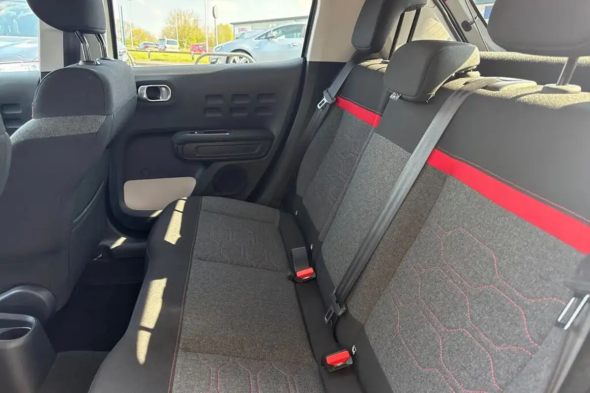 2019-citroen-c3-12-puretech-flair-nav-edition-82ps-ss-big-26