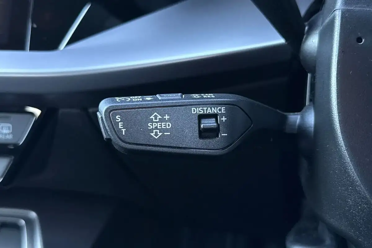 2023-audi-a3-10-30-tfsi-s-line-sportback-5d-big-29