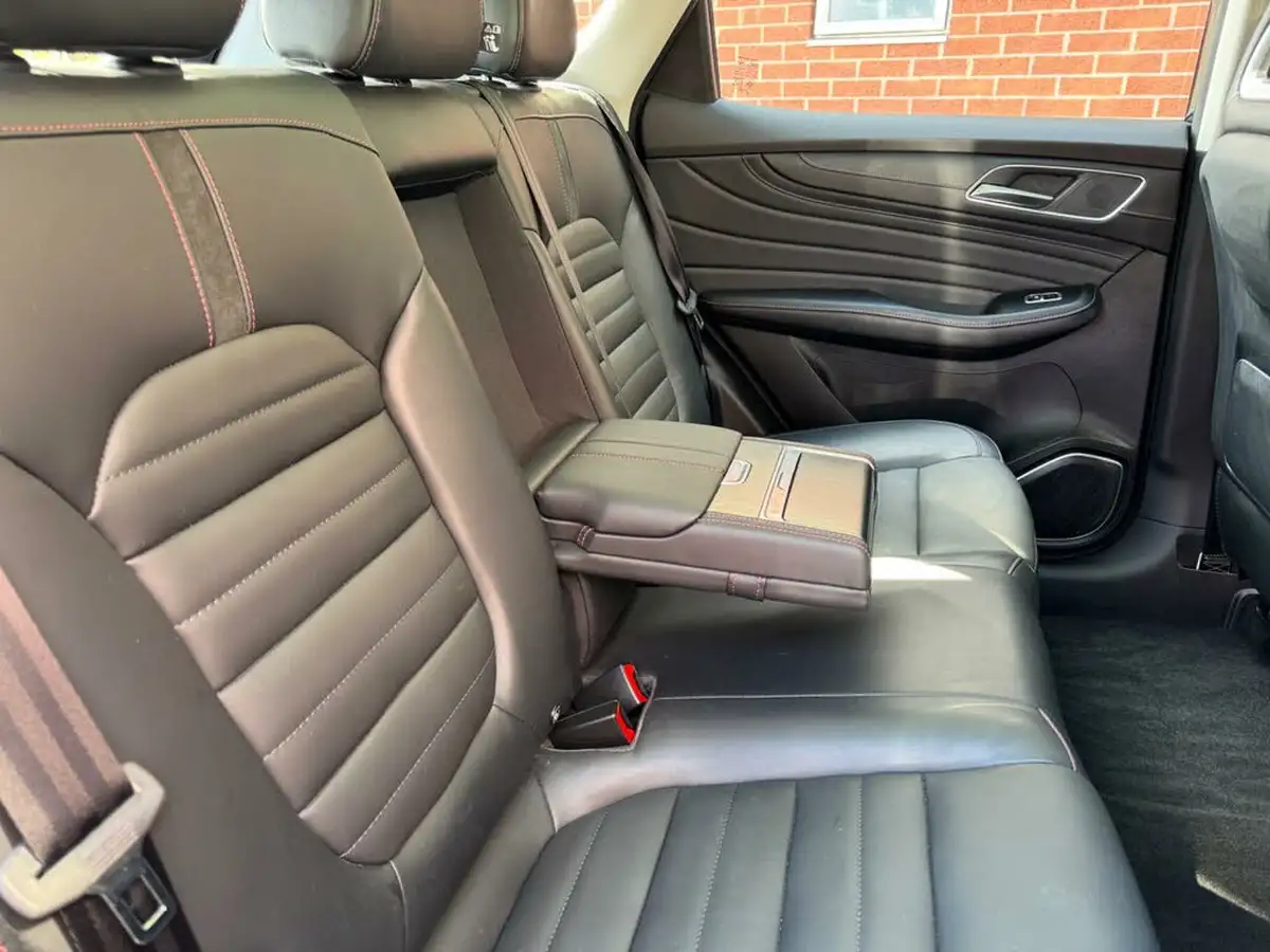 2022-mg-hs-15t-gdi-exclusive-258ps-plug-in-hybrid-auto-big-13