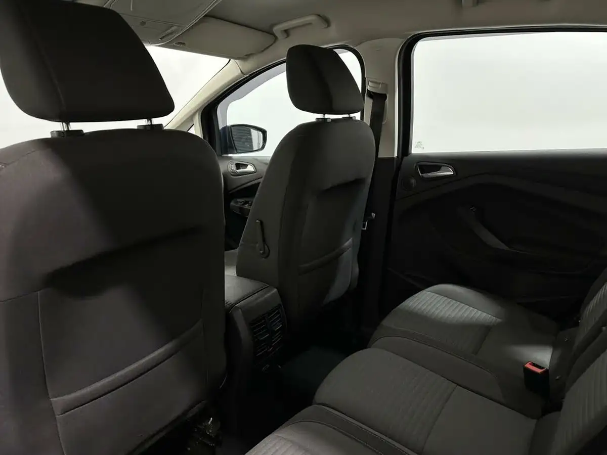 2019-ford-c-max-10t-titanium-125ps-big-34