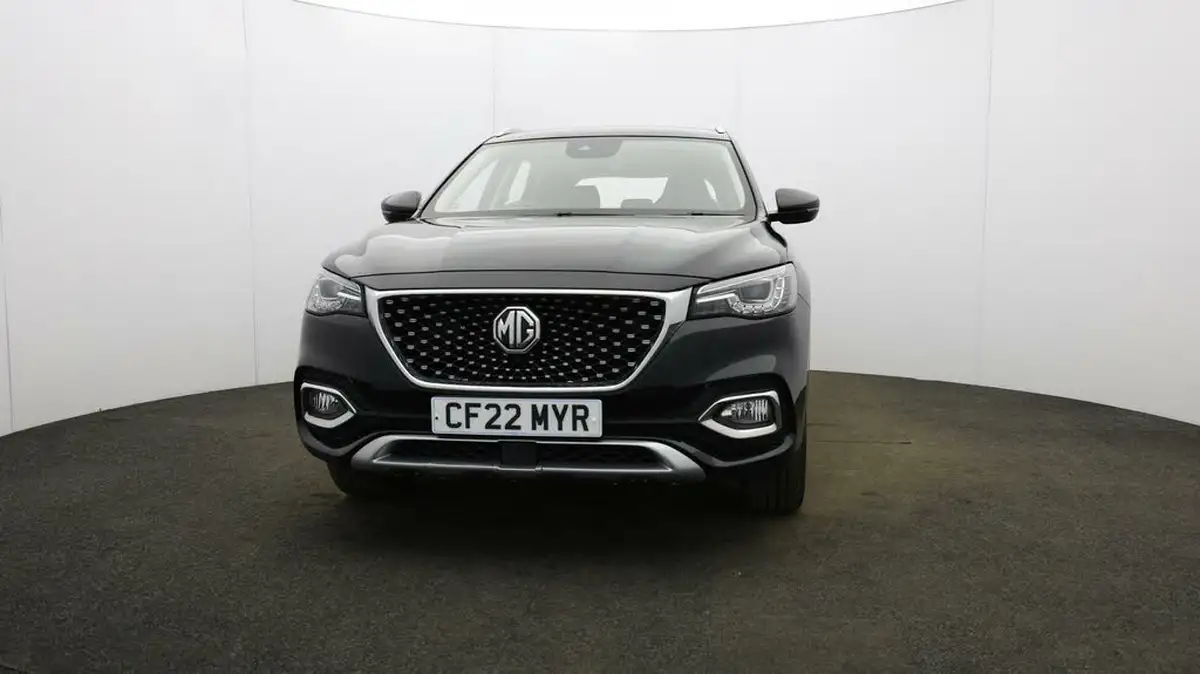 2022-mg-hs-15t-gdi-exclusive-162ps-big-32