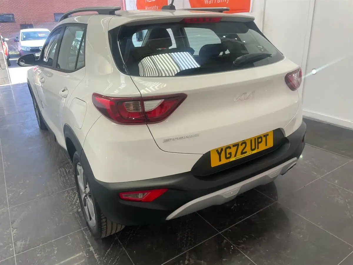 2022-kia-stonic-10-t-gdi-2-dct-big-7