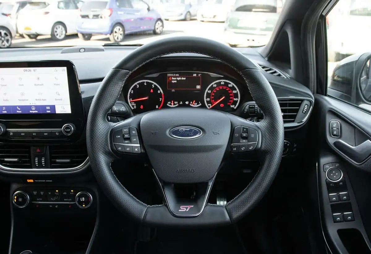 2020-ford-fiesta-15t-st-3-5d-big-20