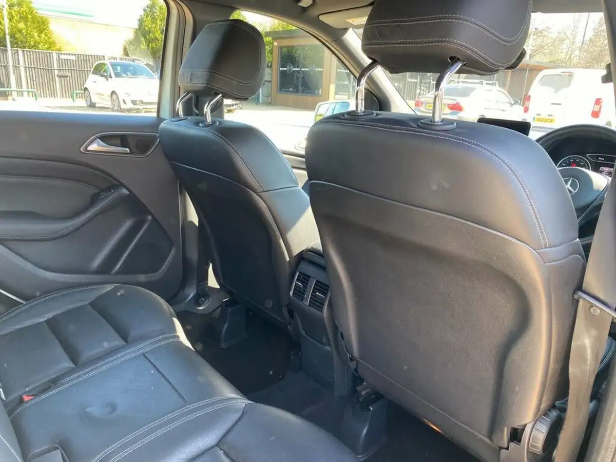 2018-mercedes-benz-b-class-16-b180-exclusive-edition-ss-big-22