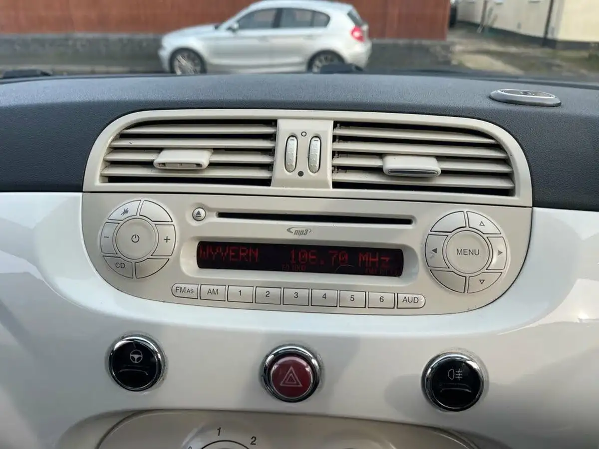 2013-fiat-500-12-lounge-big-11