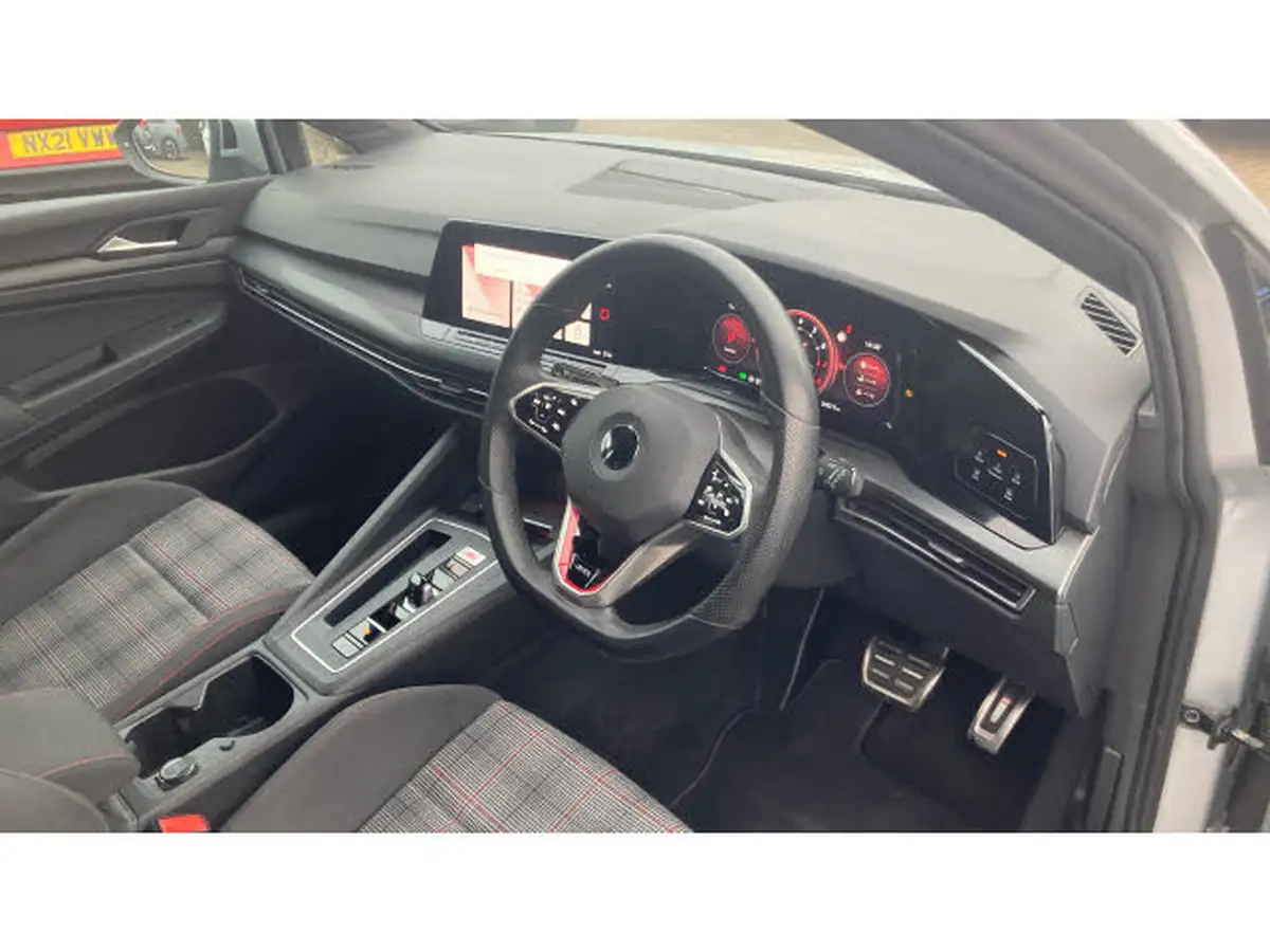 2021-volkswagen-golf-20-tsi-gti-dsg-big-5