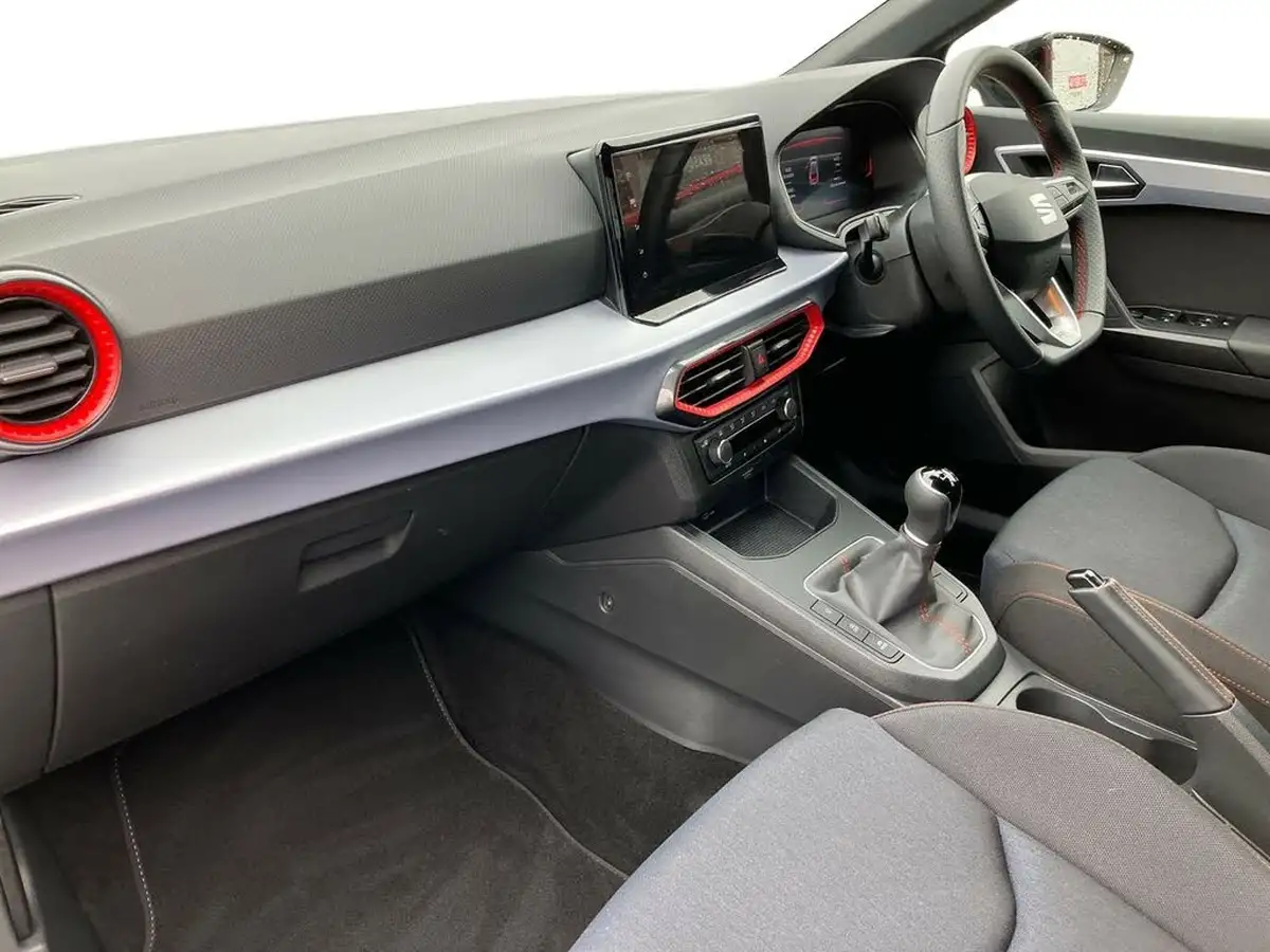 2024-seat-ibiza-10-tsi-fr-110ps-big-5