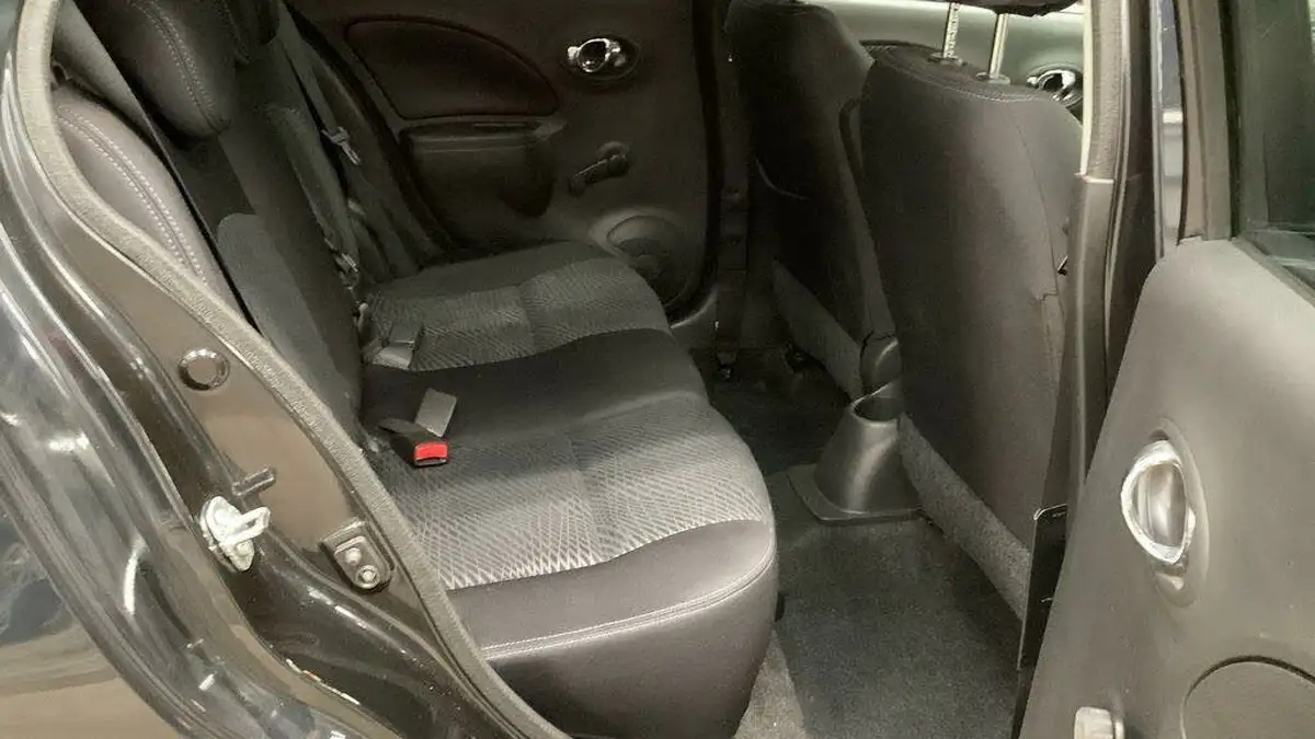 2016-nissan-micra-12-n-tec-cvt-big-7