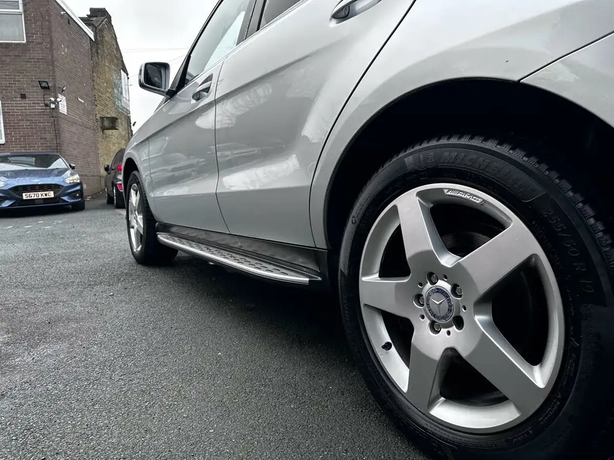2014-mercedes-benz-m-class-21cdi-ml250-bluetec-amg-sport-big-4