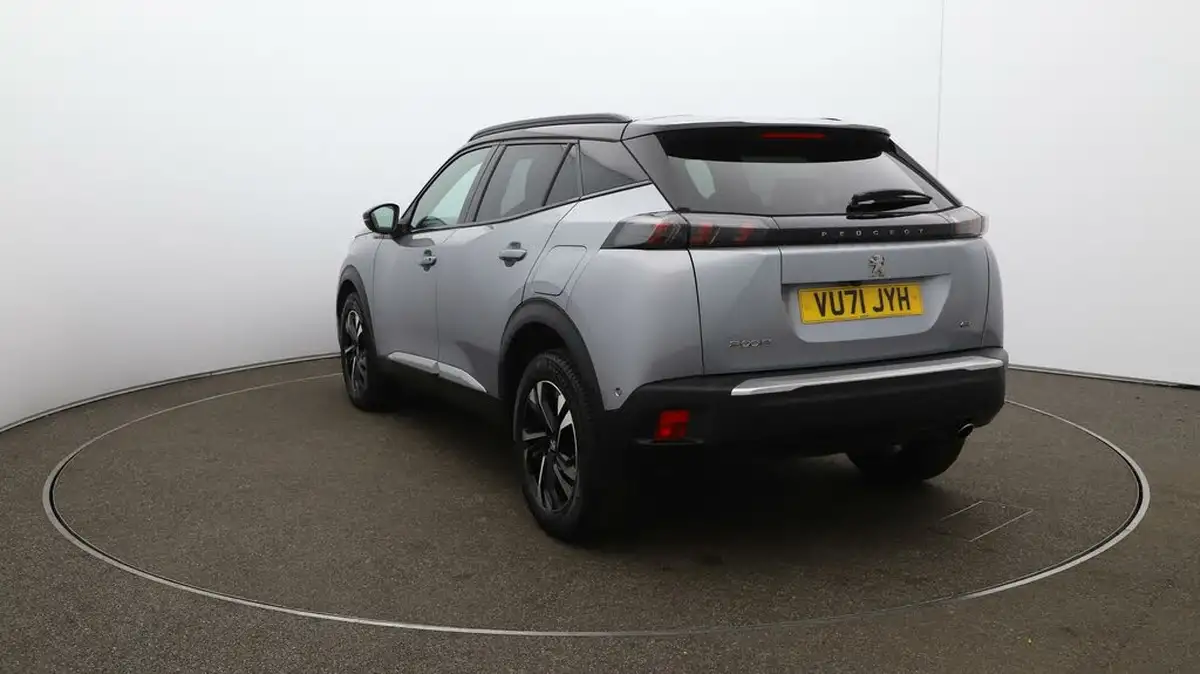 2021-peugeot-2008-suv-15-bluehdi-gt-big-54