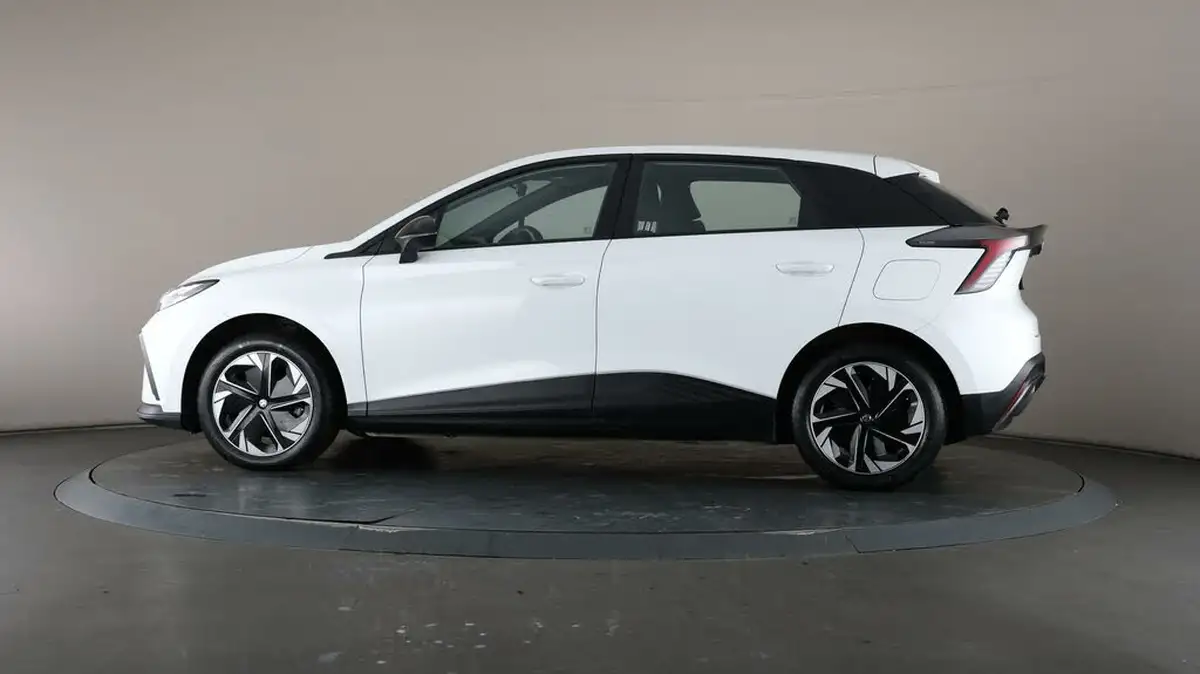 2023-mg-mg4-e-se-ev-170ps-standard-big-27