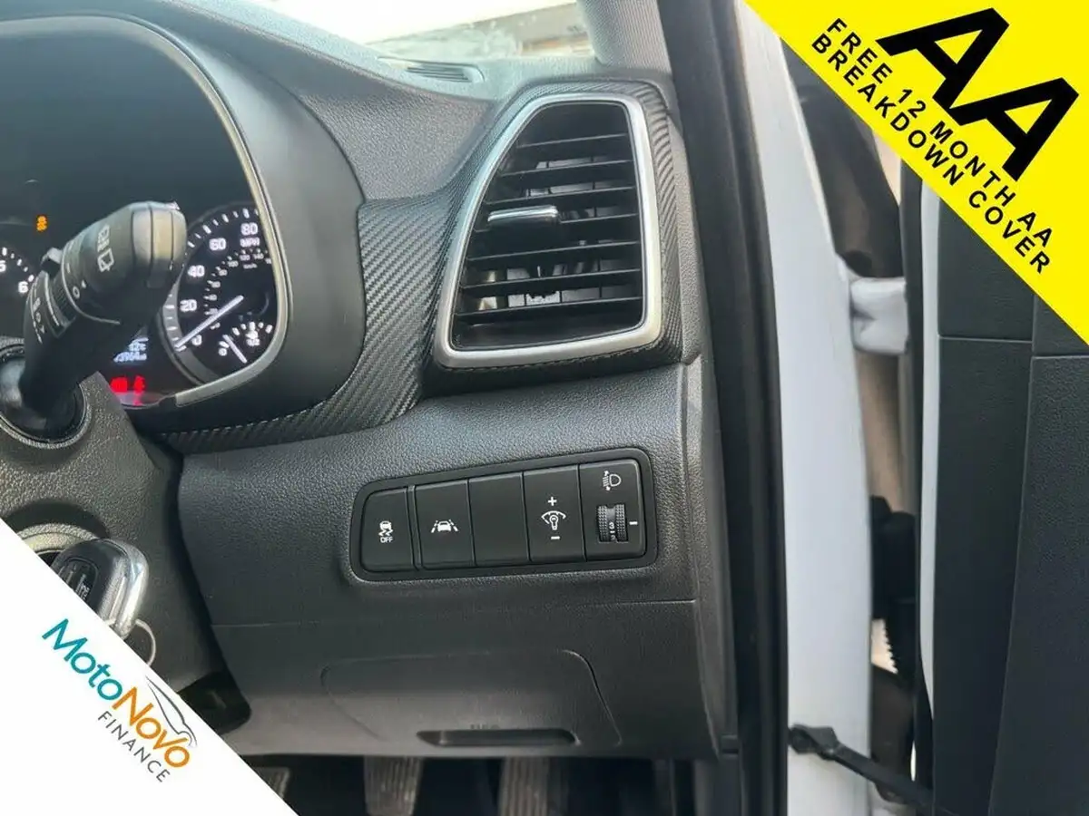 2019-hyundai-tucson-16-gdi-se-nav-big-18