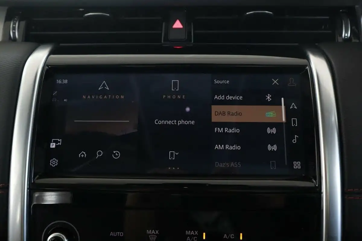 2021-land-rover-discovery-sport-20-d200-r-dynamic-s-plus-big-29