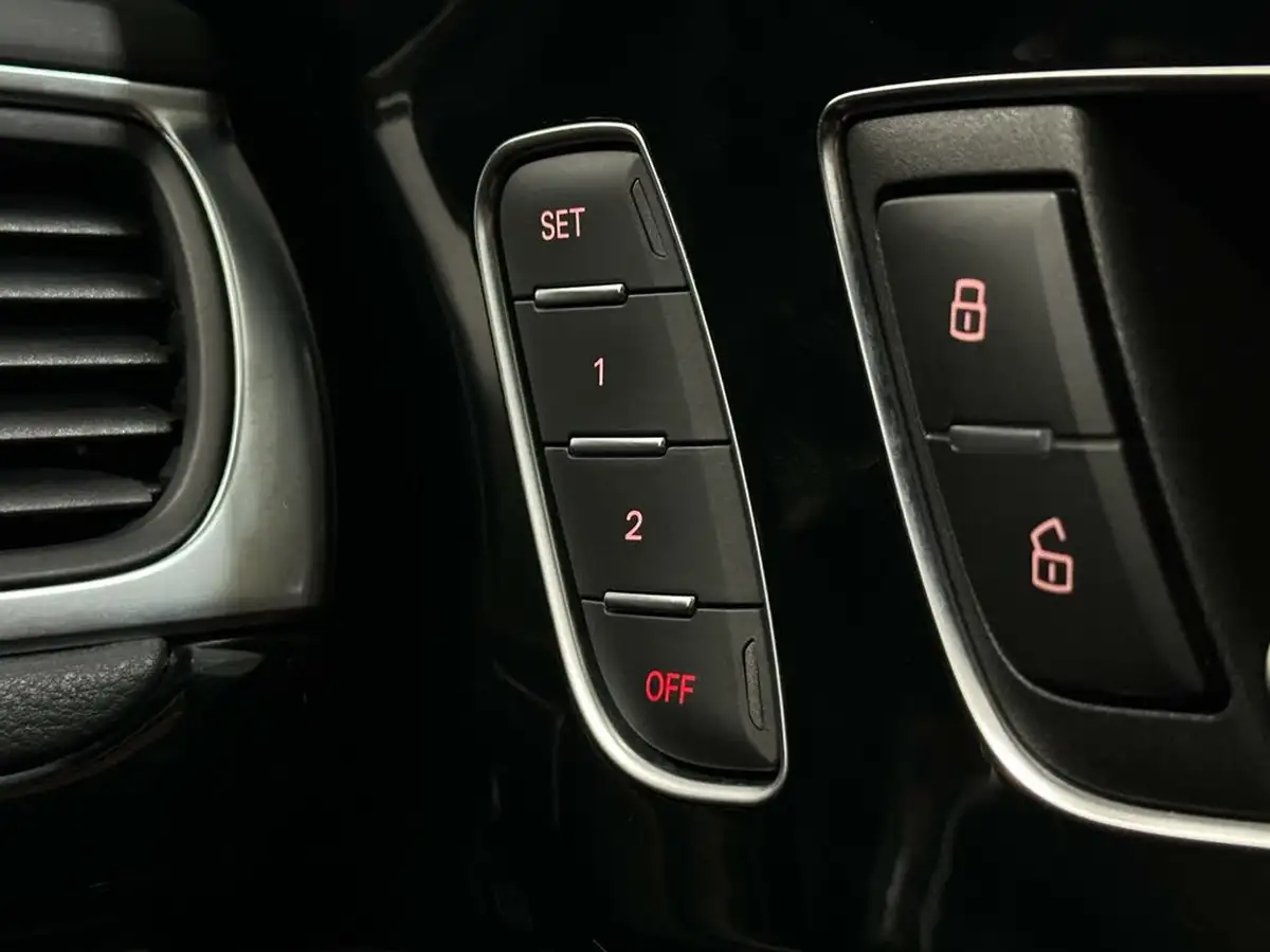 2016-audi-a7-30-tfsi-quattro-black-edition-big-17