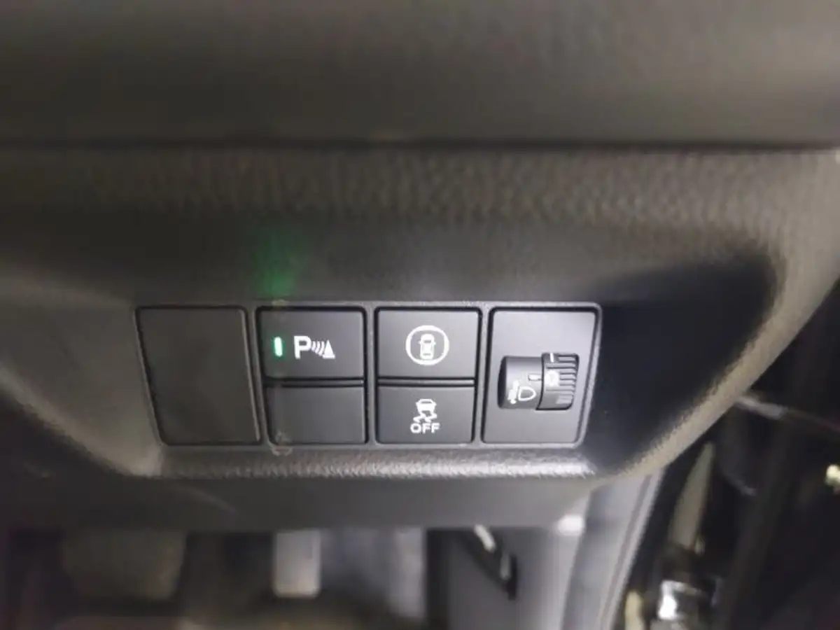 2022-honda-jazz-15-i-mmd-sr-109ps-big-10