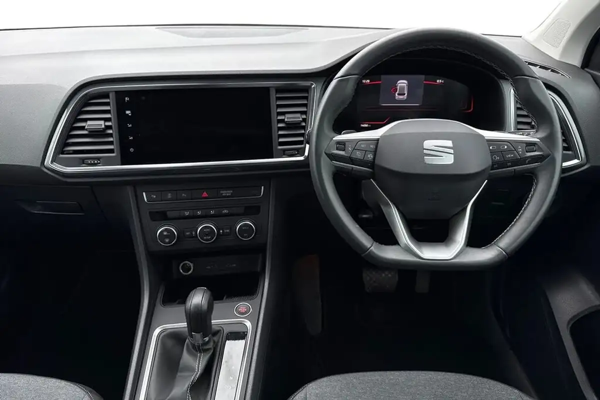 2024-seat-ateca-15-ecotsi-se-technology-dsg-big-17