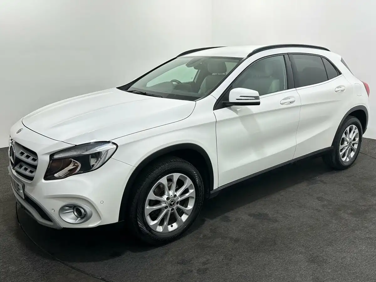 2018-mercedes-benz-gla-class-16-gla-200-se-154bhp-executive-big-50