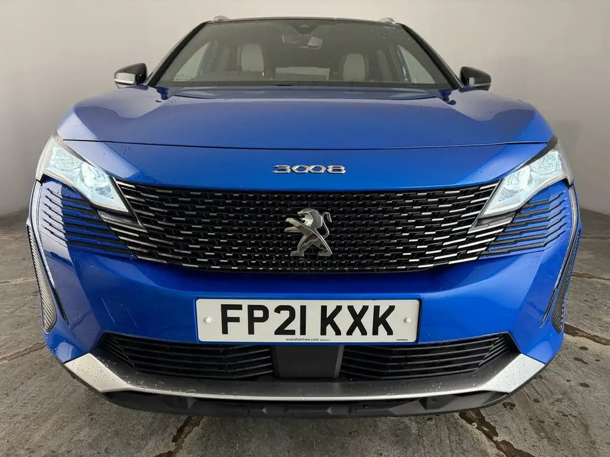 2021-peugeot-3008-suv-16-puretech-gt-premium-300bhp-4wd-hybrid4-e-eat8-big-26
