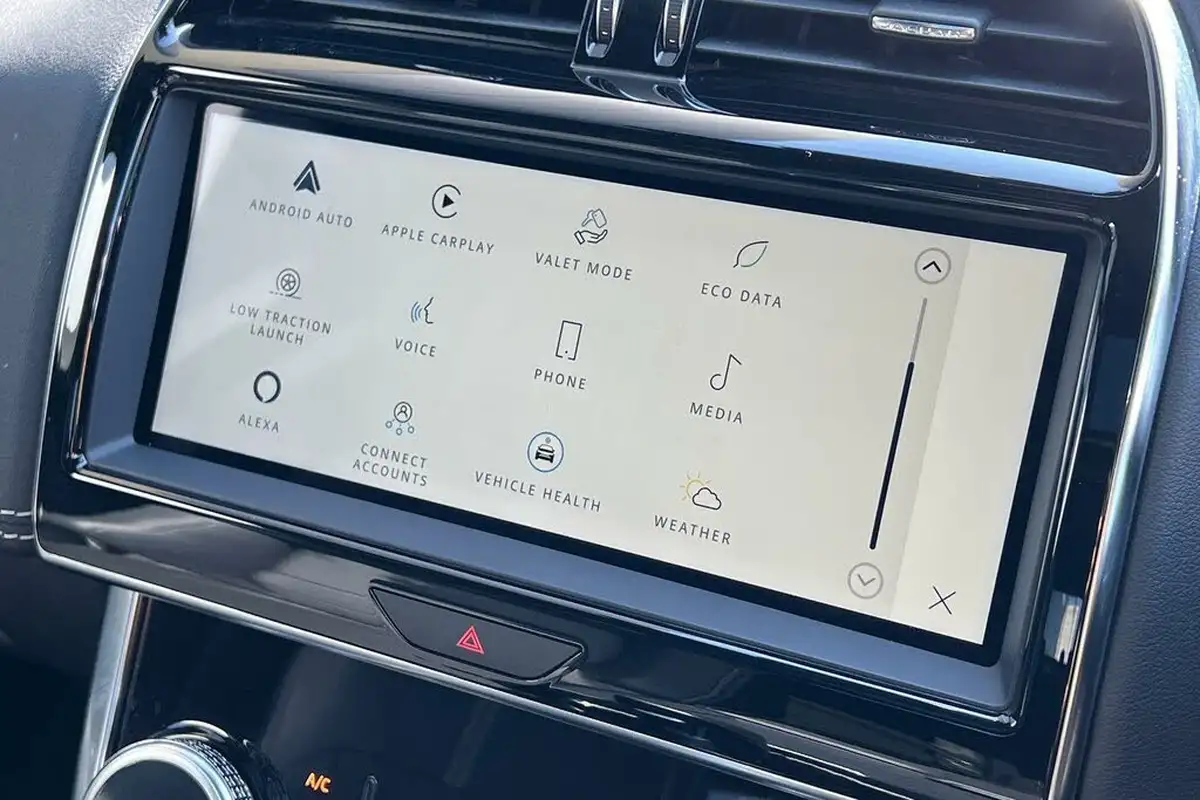 2021-jaguar-xe-20-p250-r-dynamic-black-big-46