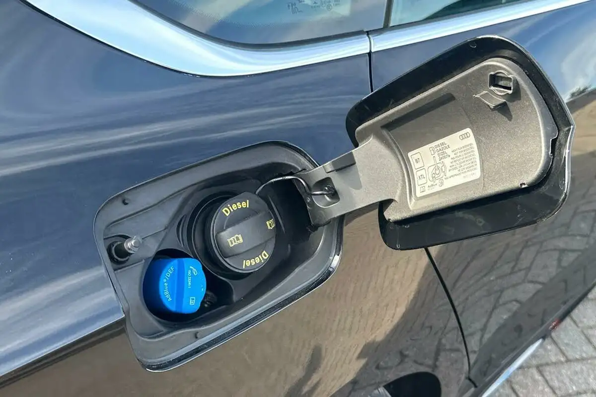 2022-audi-a5-20-35-tdi-sportback-5d-big-24