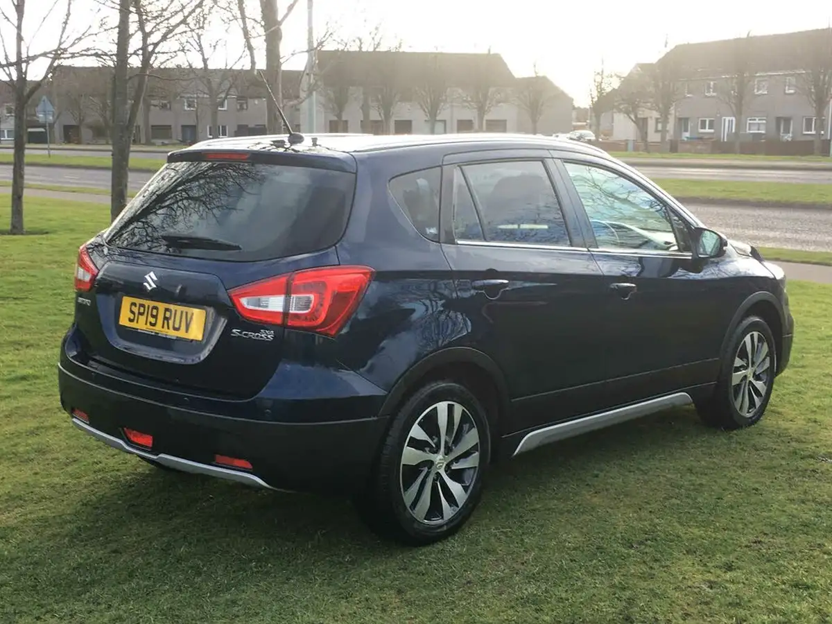 2019-suzuki-s-cross-10-boosterjet-sz-t-111ps-998cc-big-4