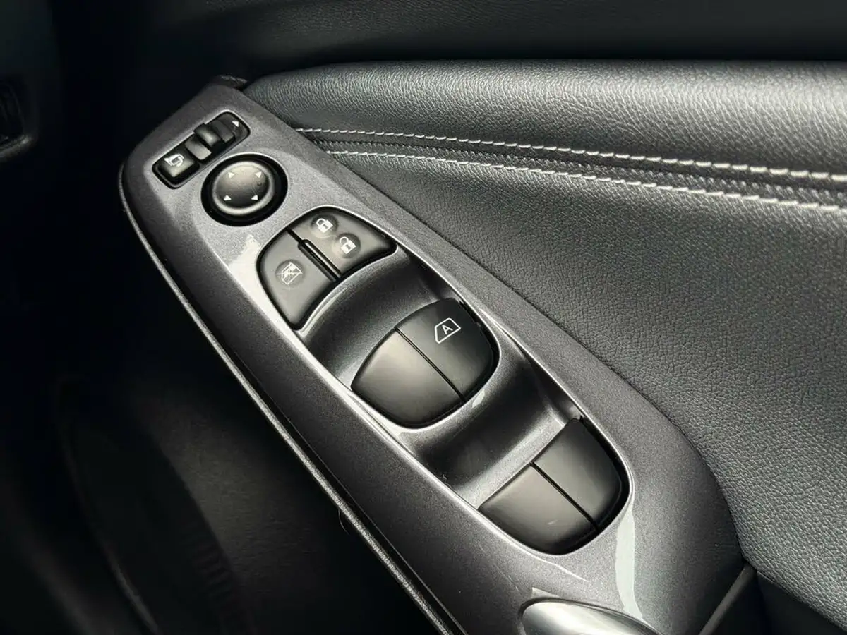 2022-nissan-juke-10-dig-t-n-connecta-big-26