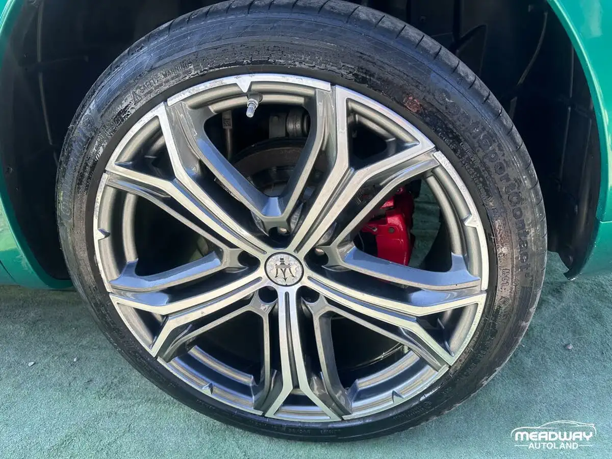2020-maserati-levante-30-big-13