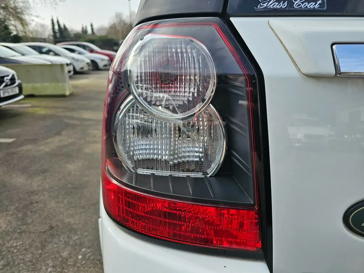 2012-land-rover-freelander-2-big-39