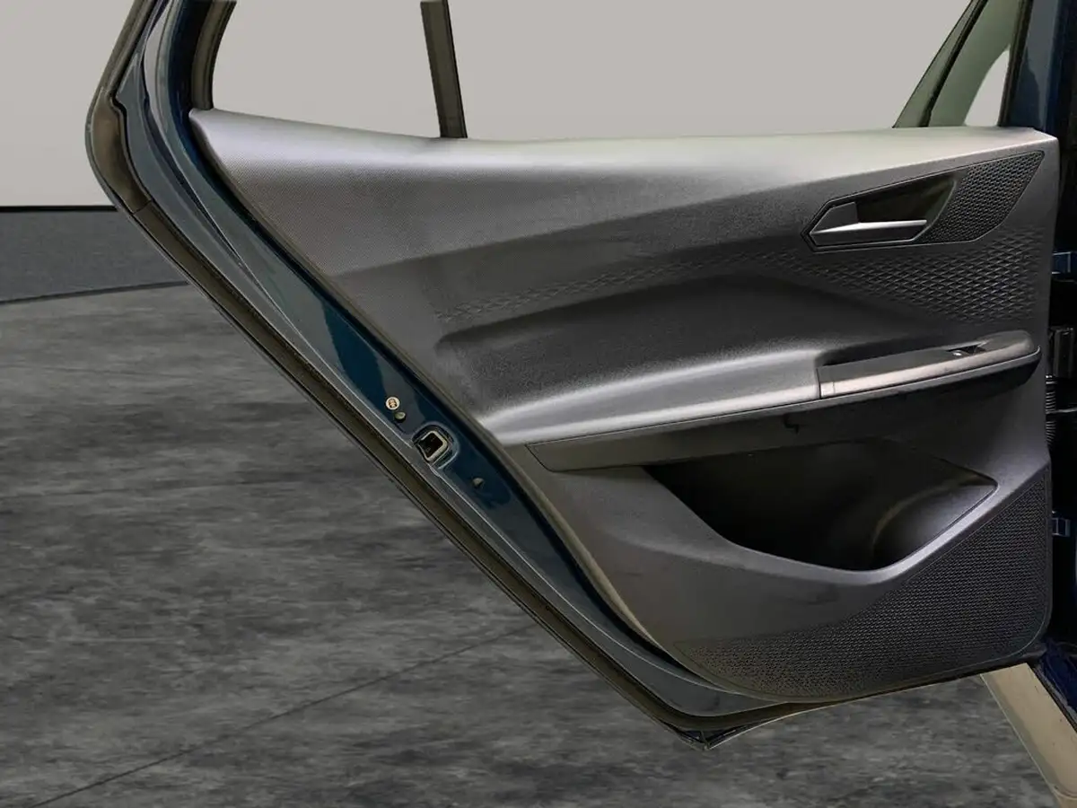 2024-cupra-born-e-v3-edition-big-24
