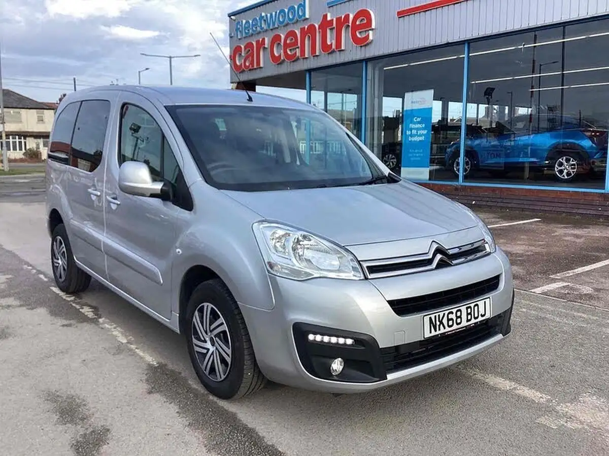 2018-citroen-berlingo-big-0