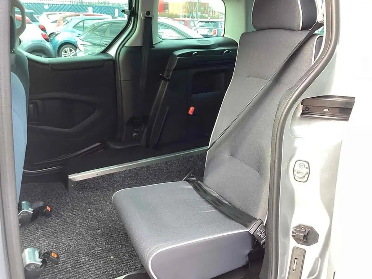 2018-citroen-berlingo-big-23