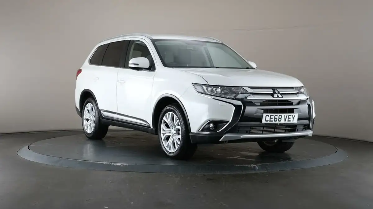 2018-mitsubishi-outlander-22di-d-4-leather-big-43