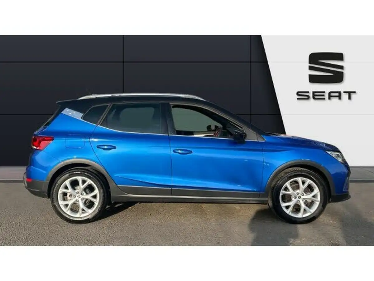 2022-seat-arona-10-tsi-fr-big-3