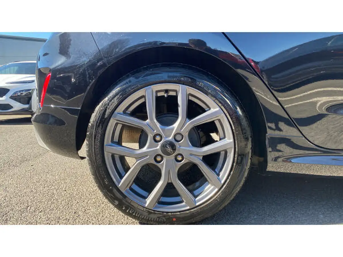 2022-ford-fiesta-10t-st-line-100ps-5d-big-6