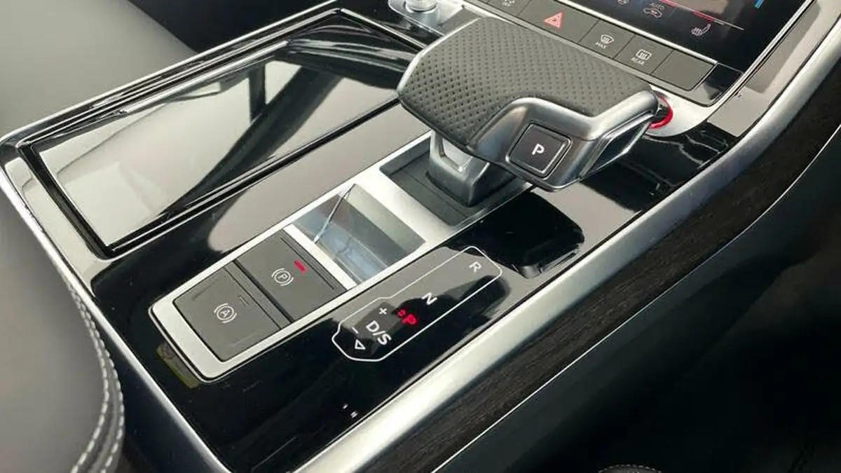 2024-audi-sq7-40-tfsi-black-edition-suv-big-25