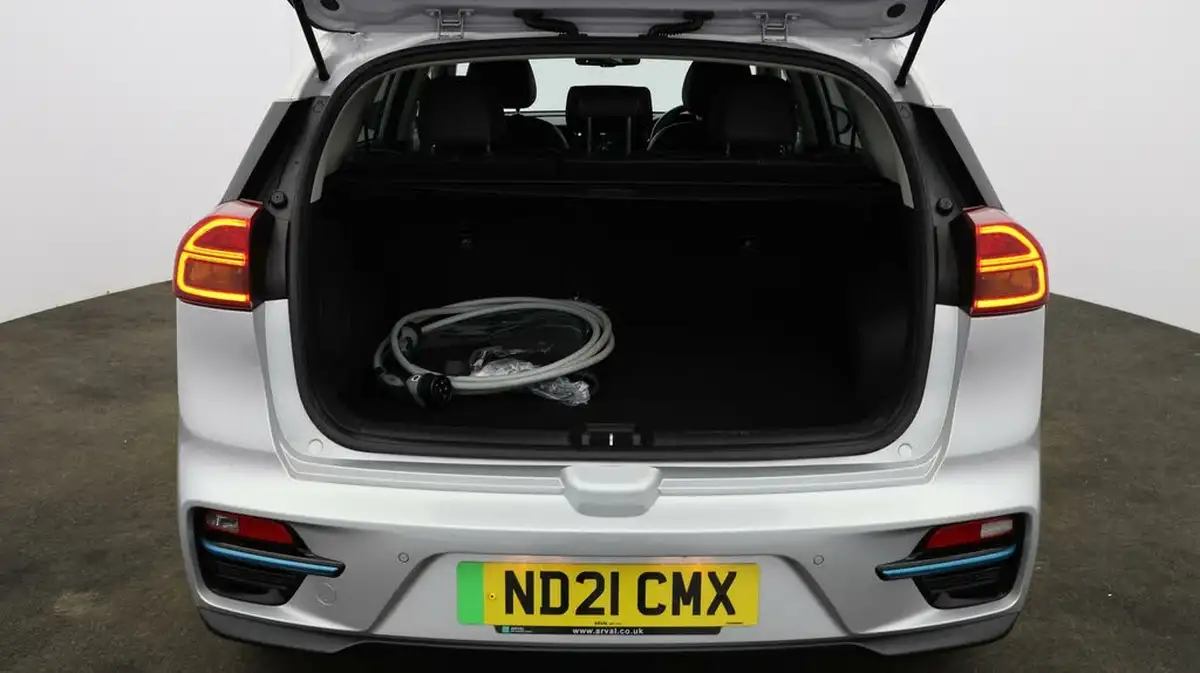 2021-kia-e-niro-ev-4-big-16