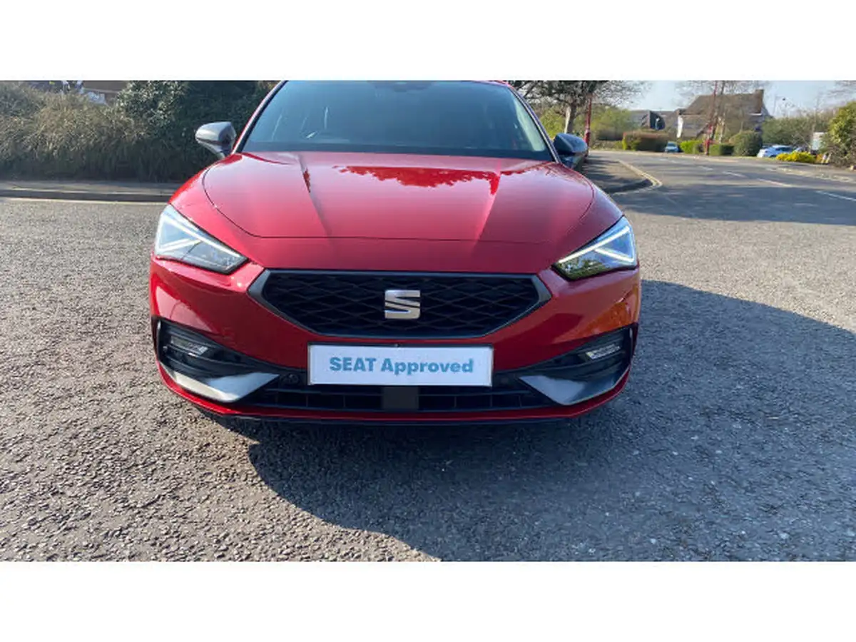 2022-seat-leon-big-34