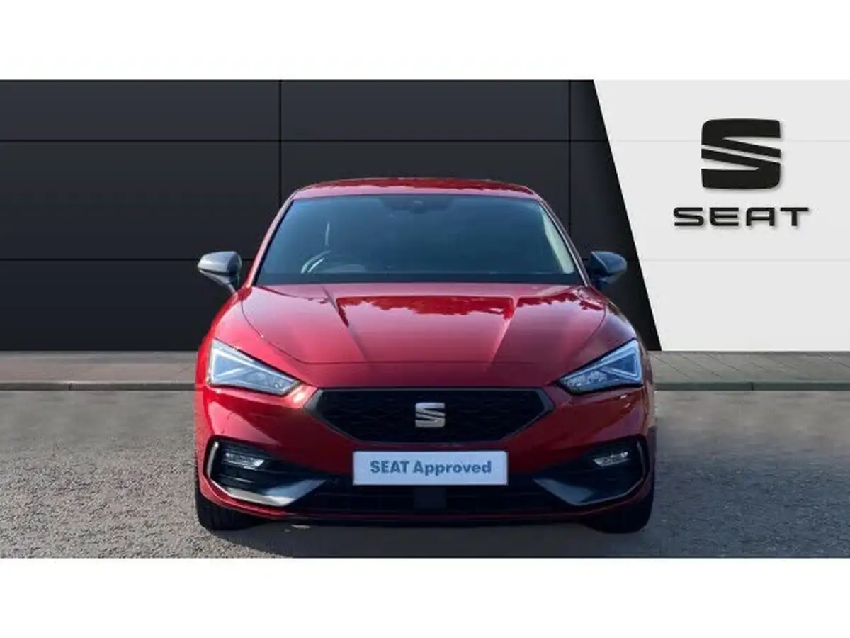 2022-seat-leon-big-6