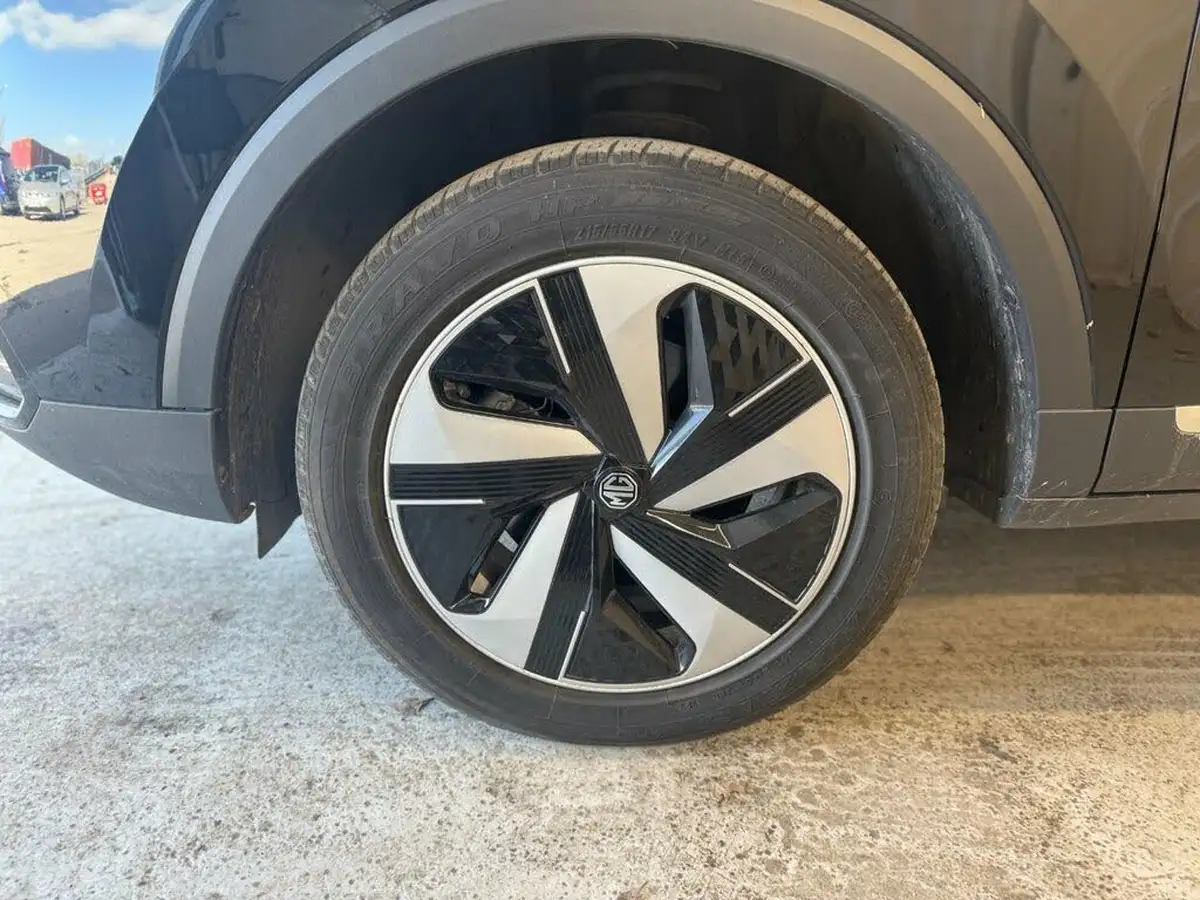 2023-mg-zs-suv-e-trophy-connect-ev-176ps-big-10