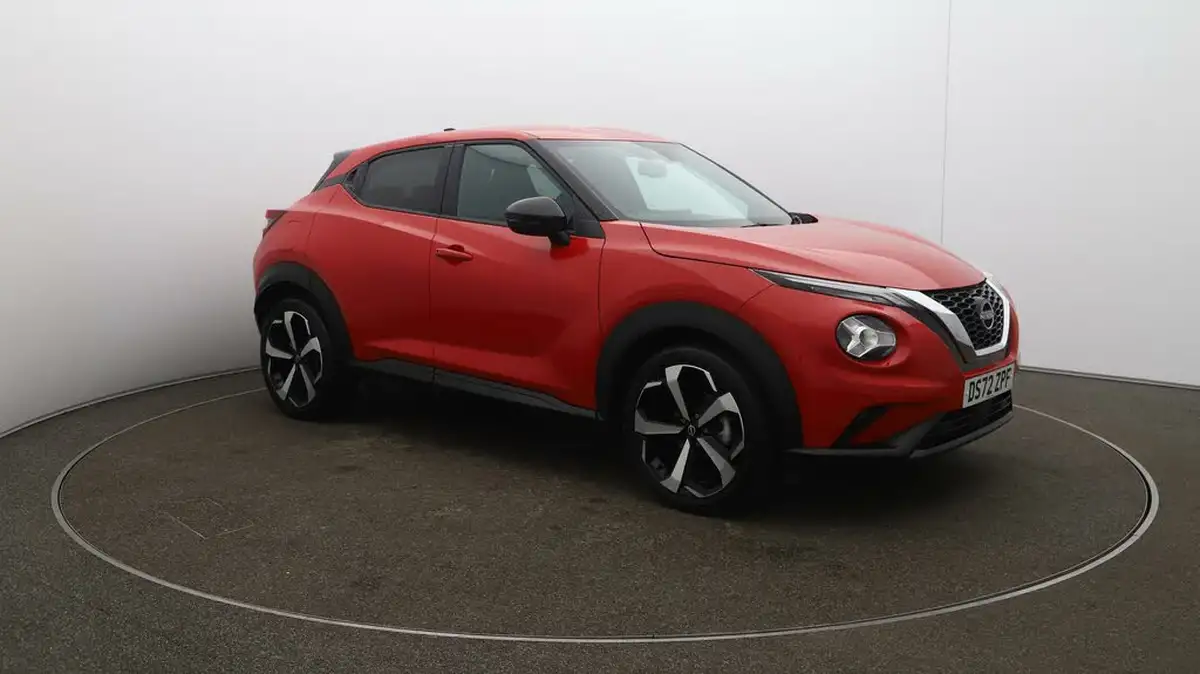 2023-nissan-juke-10-dig-t-tekna-big-1