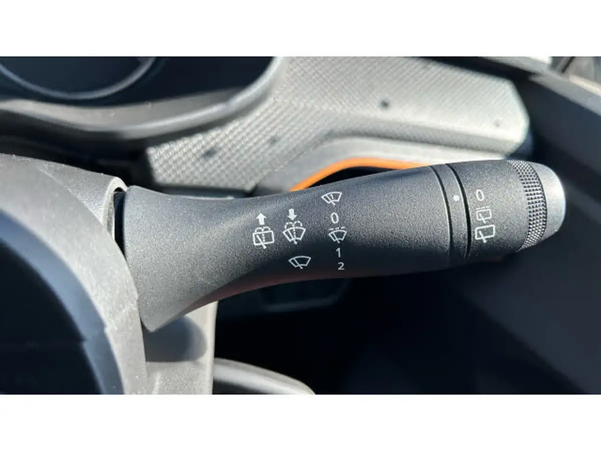 2021-dacia-sandero-stepway-10-tce-essential-90bhp-big-21
