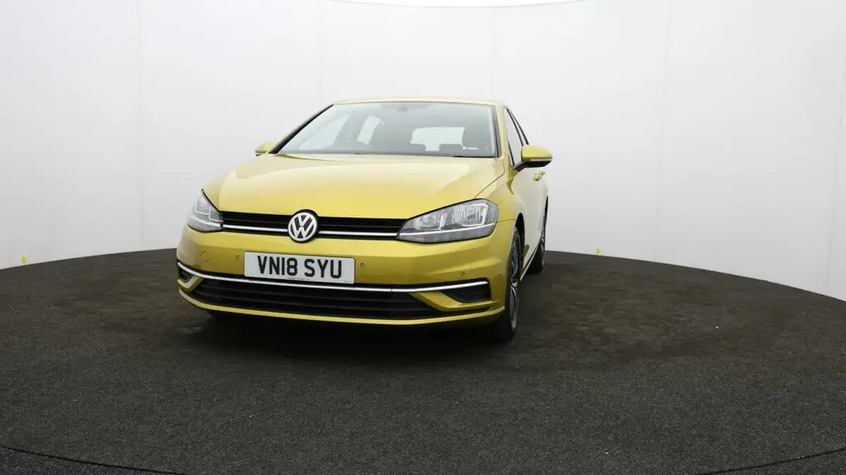 2018-volkswagen-golf-20tdi-se-nav-bmtss-hatchback-5d-dsg-big-48