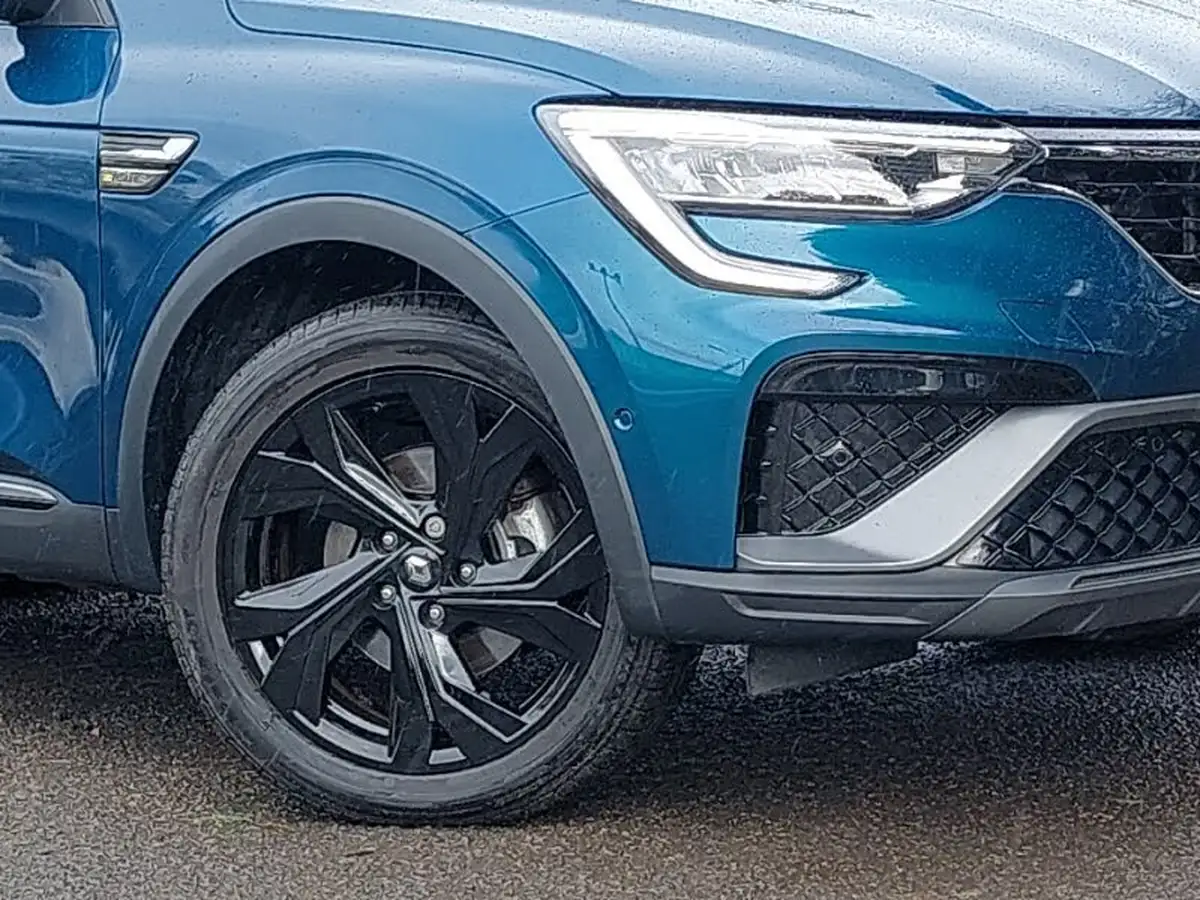 2023-renault-arkana-16-rs-line-big-8