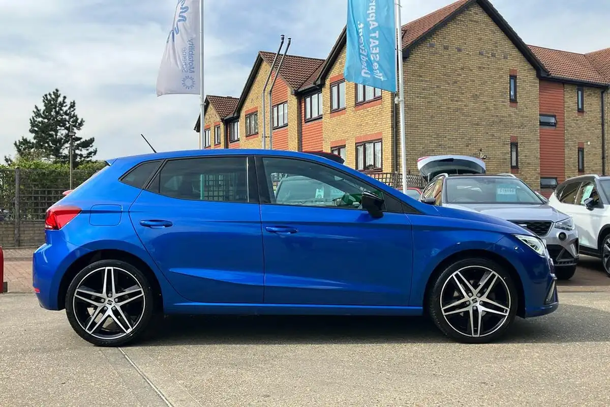 2023-seat-ibiza-10-tsi-fr-edition-110ps-big-4