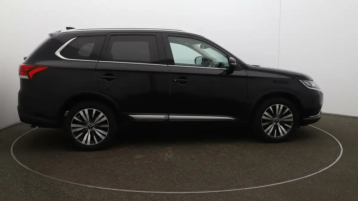2020-mitsubishi-outlander-20-exceed-big-42