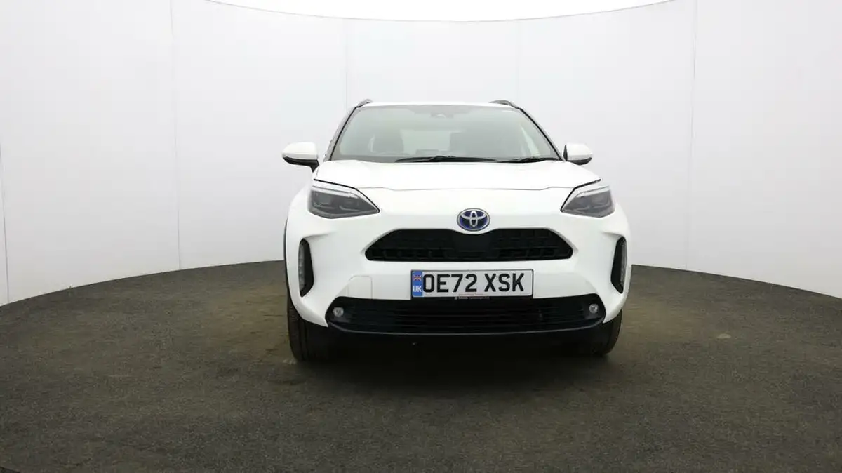 2022-toyota-yaris-cross-15-vvt-i-design-big-1