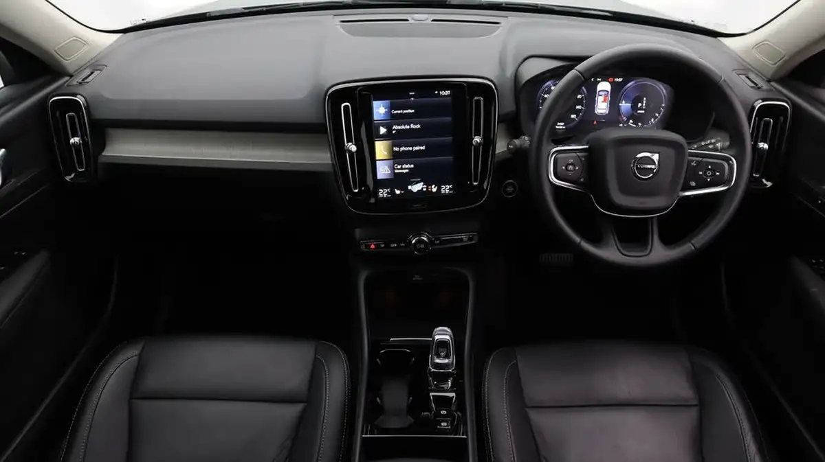 2021-volvo-xc40-15-t5-inscription-262bhp-big-13